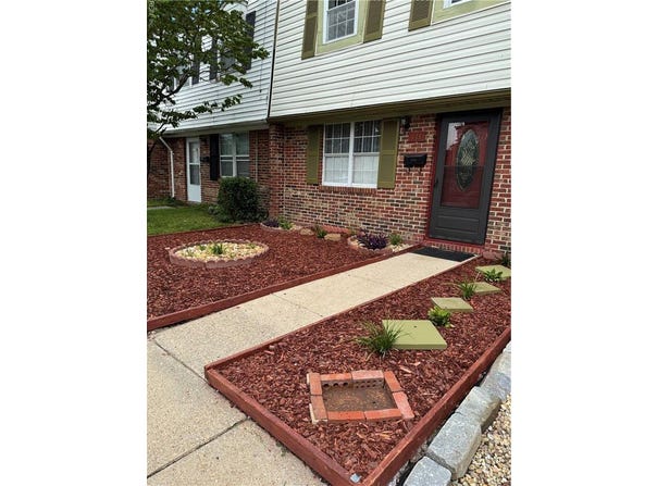 840 N Grosvenor Court, Virginia Beach, VA 23462