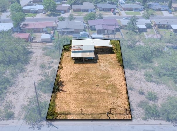 1804 S Monticello St, Big Spring, TX 79720