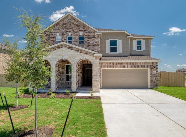 18012 Bridled Stallion DR, Manor, TX 78653