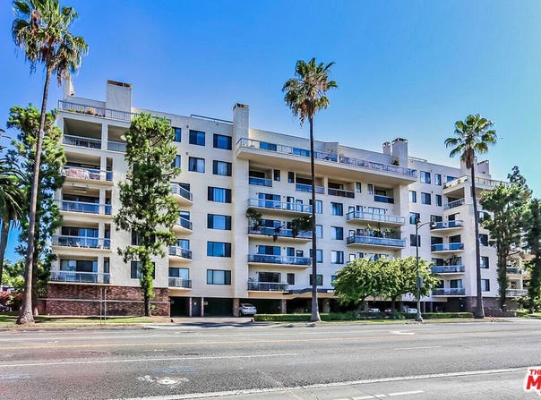 4460 Wilshire Blvd, Los Angeles, CA 90010