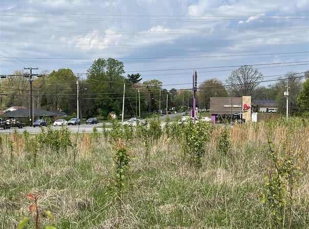 1732-1 Old Gallatin Road, Scottsville, KY 42164