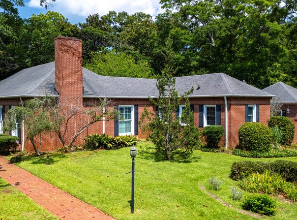 1400 Vernon, Lagrange, GA 30240