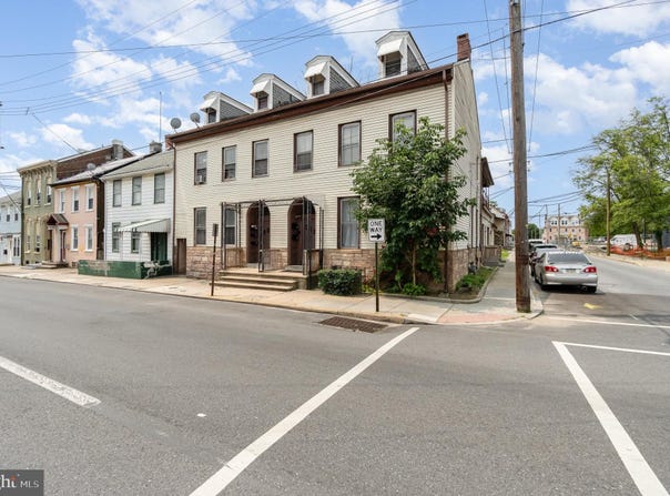 613 N 9TH STREET, LEBANON, PA 17046