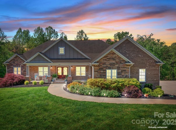 730 Oak Ridge Farms Circle unit: 14, Newton, NC 28658
