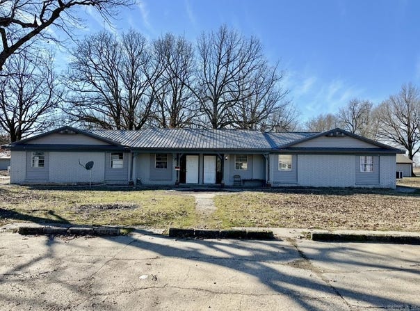 18 CR 137, Corning, AR 72422