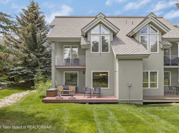 536 SHADOW BROOK Lane, Driggs, ID 83422