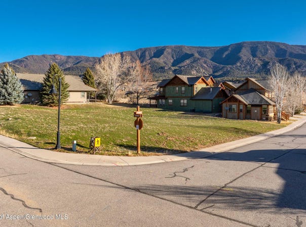 198 Blackhawk Drive, New Castle, CO 81647