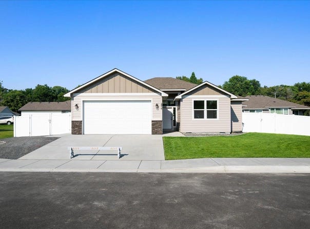 2816 S Beech St, Kennewick, WA 99337