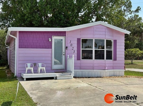 1023 Rainbow Circle, Eustis, FL 32726