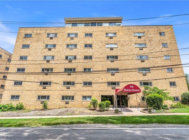 115 S Rocky River Drive, Berea, OH 44017