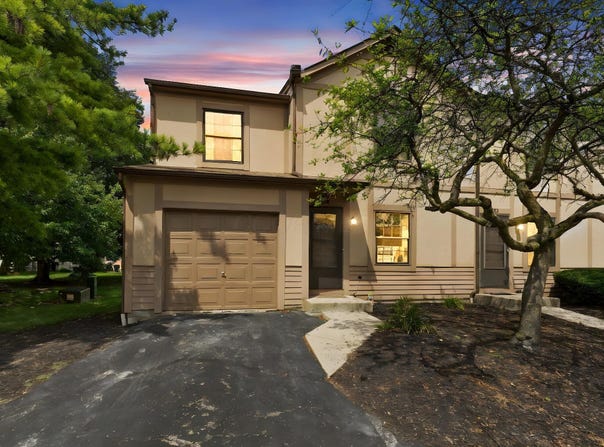 700 Keys View Court, Columbus, OH 43085