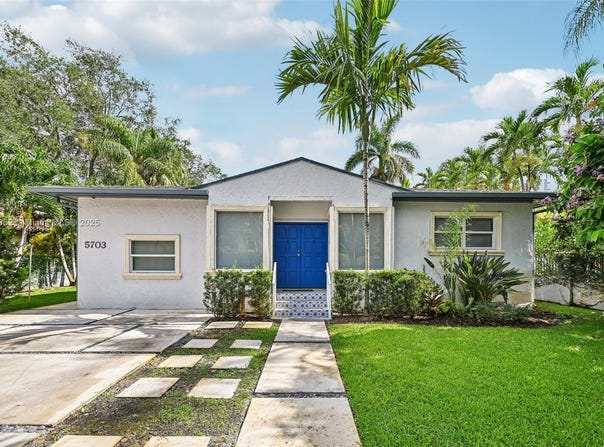 5703 SW 83rd St, South Miami, FL 33143