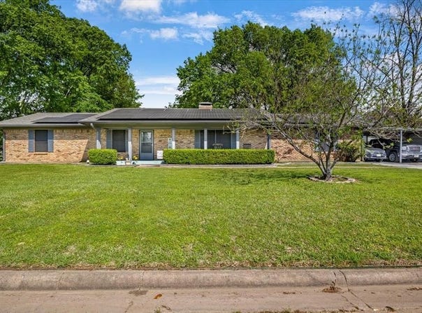 140 Spruce Street, Van, TX 75790