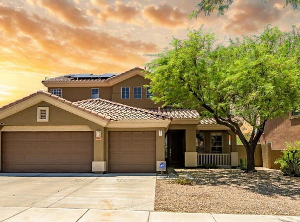 17493 W ARROYO Way, Goodyear, AZ 85338