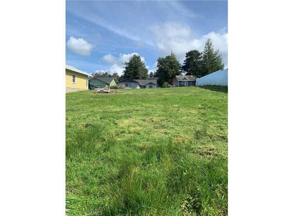 3960 Brogan Way, Eureka, CA 95503