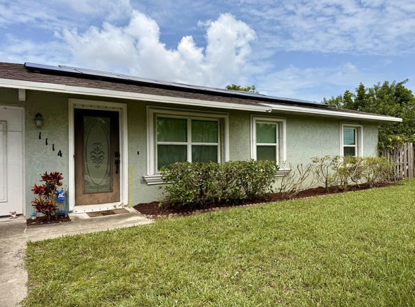 1114 SW Del Rio Boulevard, Port Saint Lucie, FL 34953