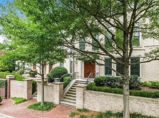 3611 E Paces Way NE, Atlanta, GA 30326