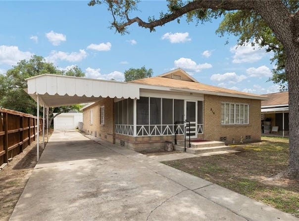816 E 12th Street, Mission, TX 78572
