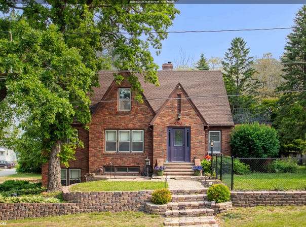 636 2nd Street NE, Mason City, IA 50401