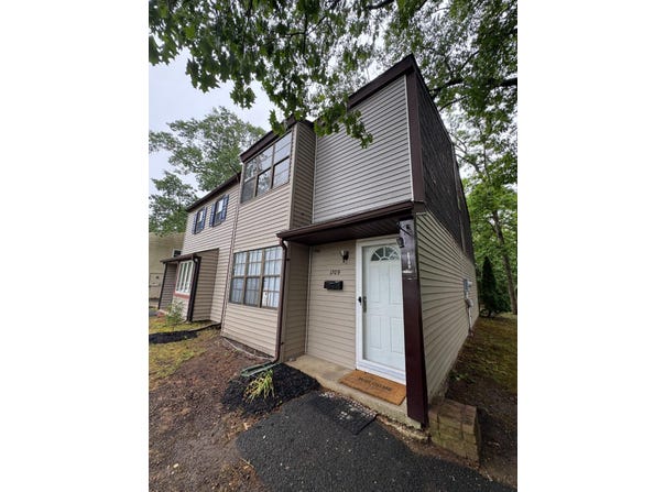 1709 COVENTRY, MILLVILLE, NJ 08332