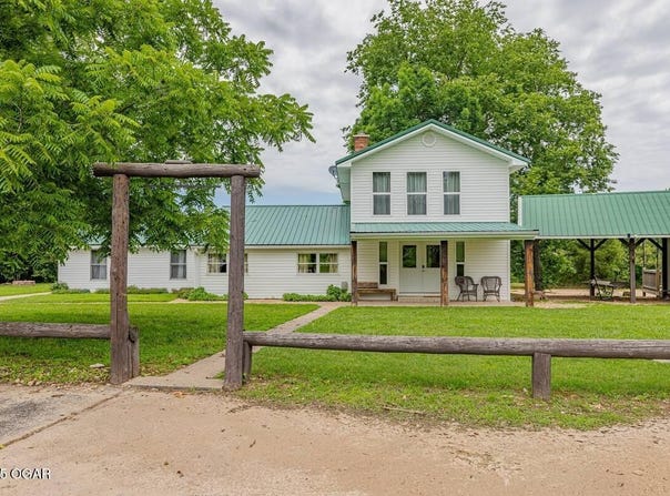 267/271 Knox Lane, Noel, MO 64854