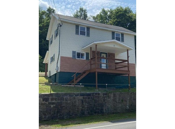 414 Nicktown Hill Road, Northern Cambria, PA 15714