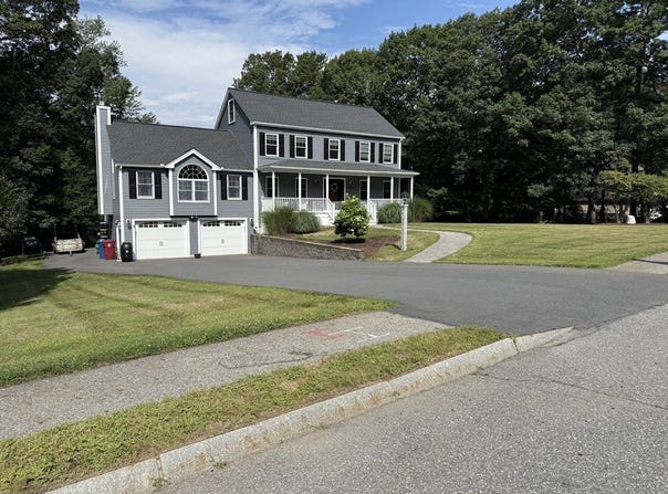 62 Sequoia Dr, Tyngsborough, MA 01879