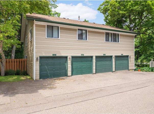 2783 Upland Court, Plymouth, MN 55447