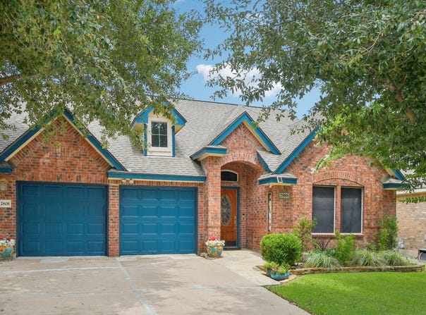 2808 Mission Tejas DR, Pflugerville, TX 78660