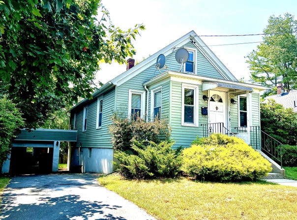 172 Ashcraft Road, New London, CT 06320