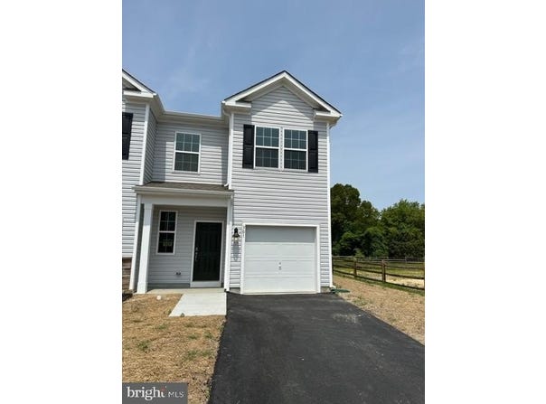 301 MAZZEO DRIVE, GLASSBORO, NJ 08028