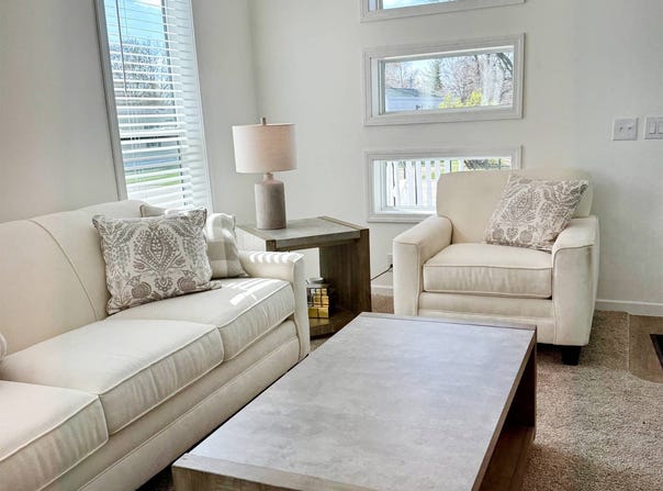 808 N. Prairieview Rd., Mahomet, IL 61853