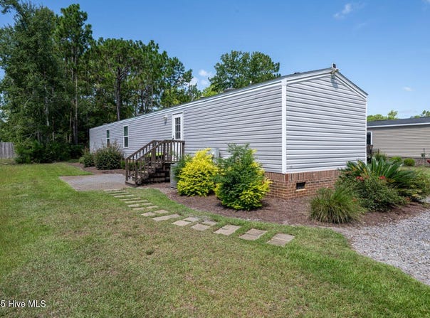 1193 Clariday Road SW, Calabash, NC 28467
