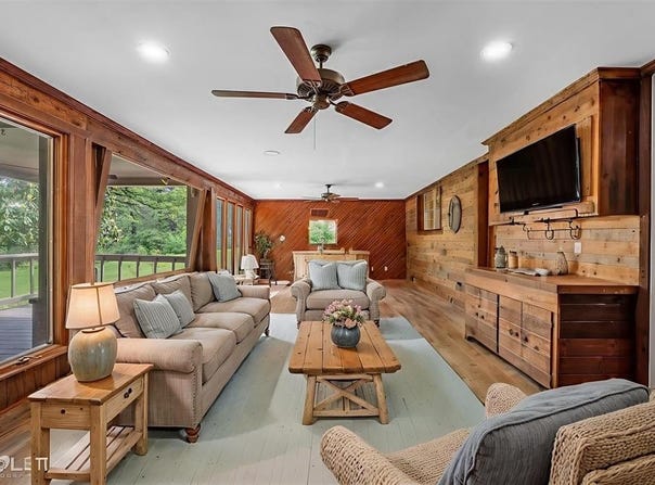 5764 Jefferson Paige Road, Shreveport, LA 71119