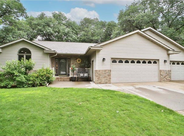 12875 Parkwood Drive, Baxter, MN 56425