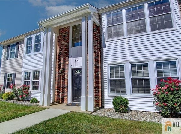 631 Madison Drive, Monroe, NJ 08831