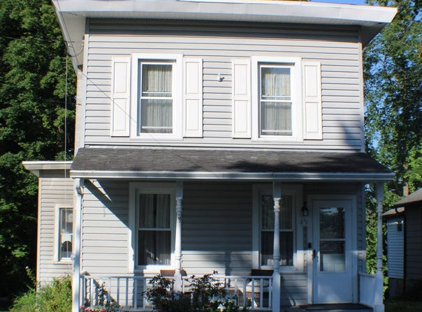 45 Lake St, Stillwater, NY 12170