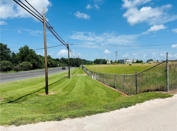 -  S 65  HWY, Harrison, AR 72601