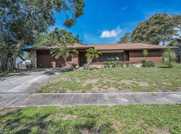 3040 ENISGLEN DRIVE, PALM HARBOR, FL 34683