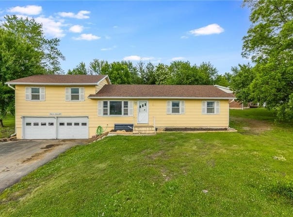 711 S Colby Street, Hamilton, MO 64644