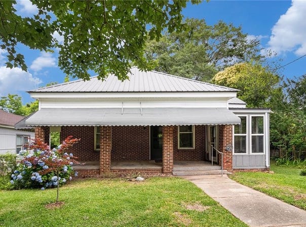 104 4TH Street, Manchester, GA 31816