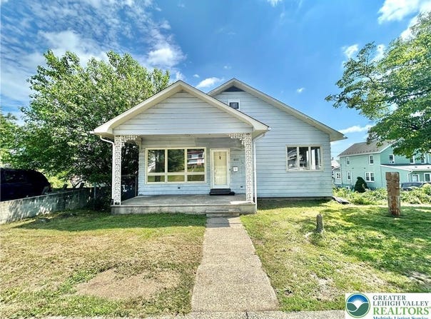 603 SHAWNEE, Roseto Boro, PA 18013