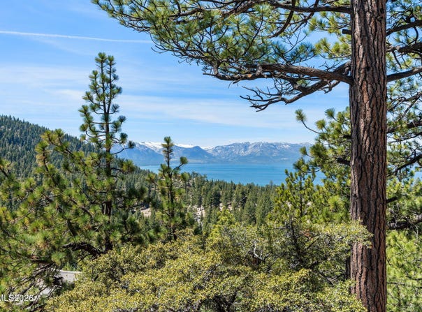 759 Boulder Court, Stateline, NV 89449