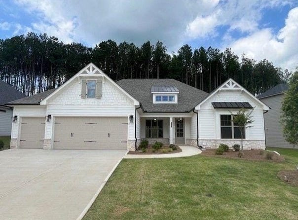 237 Laurel Vista Drive, Canton, GA 30114