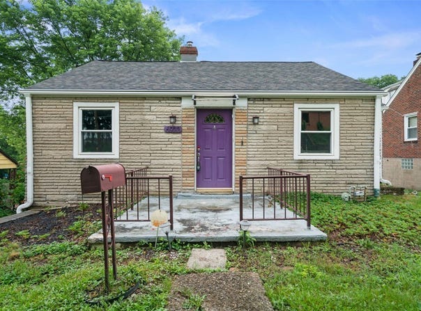 6923 Wilson St, West Mifflin, PA 15122