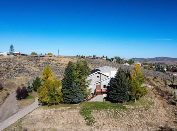 240 Darby Lane, Evanston, WY 82930