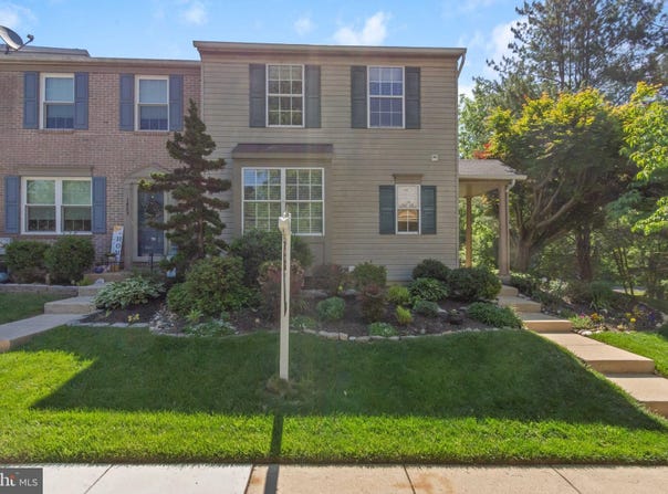 1461 FOUR POINT Court, ELDERSBURG, MD 21784