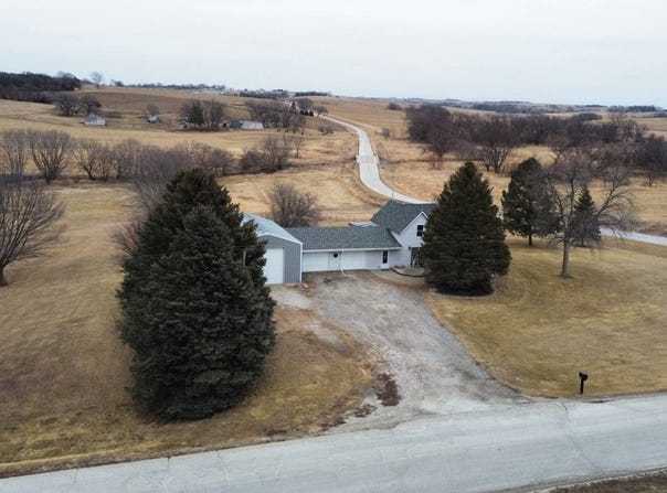 64868 Jackson Rd, Atlantic, IA 50022