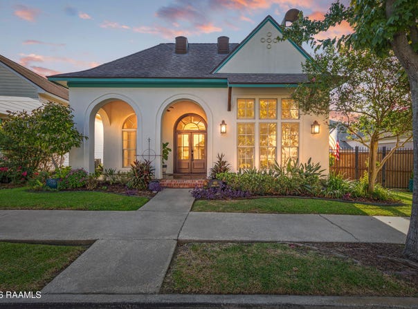 405 Harbor Road, Youngsville, LA 70592