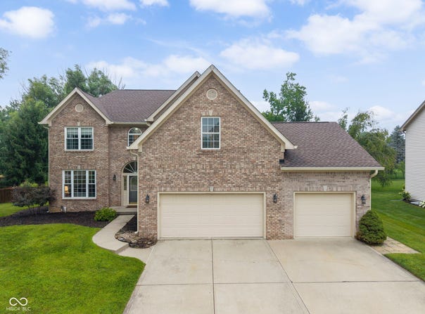 628 Merrimac Drive, Westfield, IN 46074